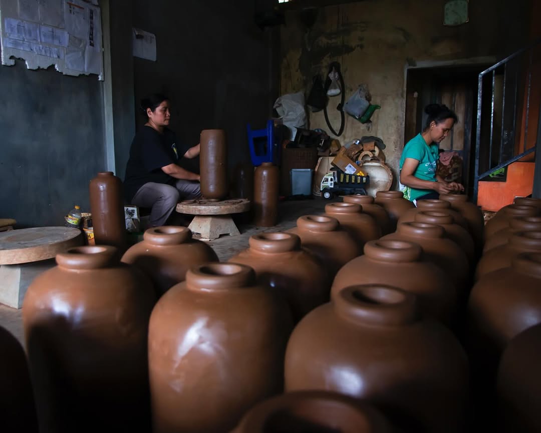 Jejak Kasongan: Sentra Gerabah Tanah Liat yang Menggeliatkan Perekonomian Kreatif 