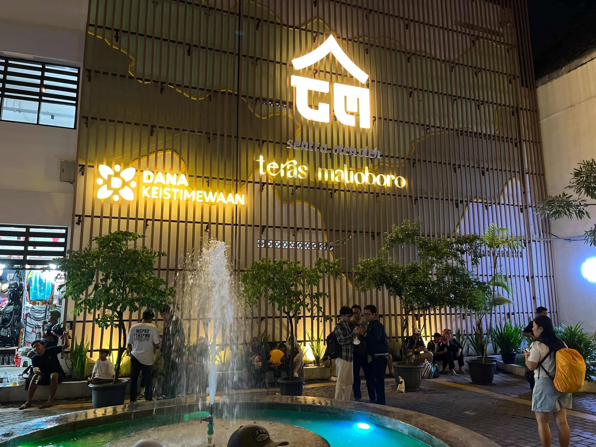 Sentra Ekonomi Kreatif ditengah Kota Yogyakarta, Teras Malioboro 2 Menyediakan Ruang untuk Berbelanja