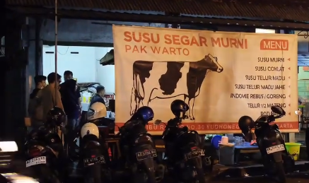 Susu Murni Pak Warto, “Murah, Meriah, Sehat”