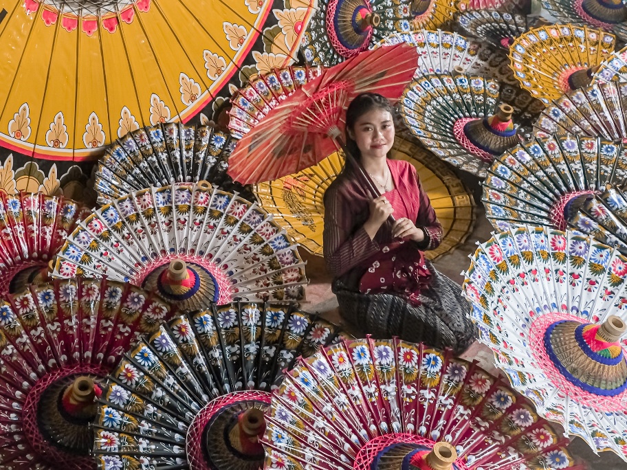 Tudung Diukir, Kreativitas Payung Lukis Juwiring