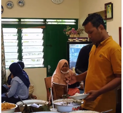 Warung Ijo: Oase Kuliner Rumahan Ditengah Bisingnya Kota